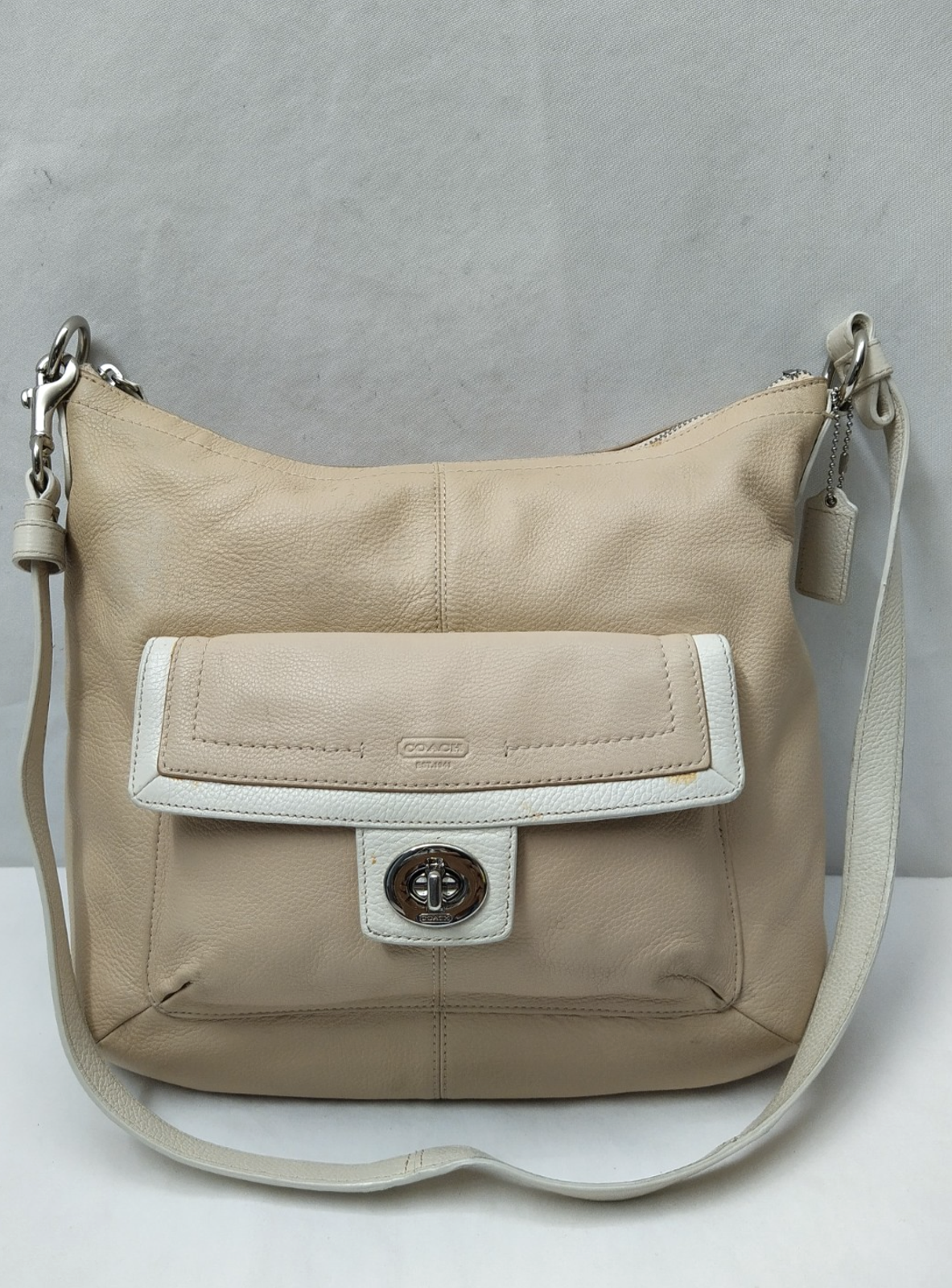 Coach Penelope Beige Leather Turnlock Pocket Zipper Crossbody Shoulder Bag
